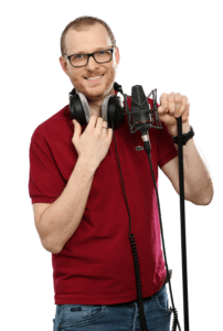 Professioneller Sprecher im Tonstudio – Voice Over Aufnahme